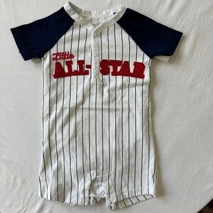 Bundle of SIX Onsies 18m Carters, Baby B'Gosh Bodysuit Short Sleeve & Sleeveless